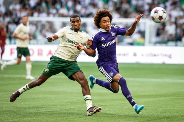 STOCKHOLM, SWEDEN 20260723 Hammarby s Paulos Abraham (left) and Anderlecht s Joshua Nga Kana in action during the UEFA Europa League second qualifying round, 1st leg soccer match between Hammarby IF and RSC Anderlecht at Stockholm Arena in Stockholm, Sweden, on July 23, 2026. STOCKHOLM SWEDEN x60160x *** STOCKHOLM, SWEDEN, July 23, 2026: Hammarby s Paulos Abraham (left) and Anderlecht s Joshua Nga Kana in action during the first leg of the UEFA Europa League second qualifying round soccer match between Hammarby IF and RSC Anderlecht at Stockholm Arena in Stockholm, Sweden, on July 23, 2026 STOCKHOLM SWEDEN x60160x  Copyright: xStefanxJerrevang TTx SWEDEN SOCCER EUROPA LEAGUE HAMMARBY-ANDERLECHT