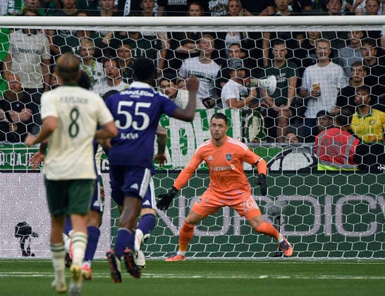 STOCKHOLM, SWEDEN 20260723 Anderlecht s goalkeeper Colin Coosemans in action during the UEFA Conference League second qualiying round, 1st leg soccer match between Gais and FC Nordsjaelland at Gamla Ullevi in Gothenburg, Sweden, on July 23, 2026. STOCKHOLM SWEDEN x12260x *** STOCKHOLM, SWEDEN July 23, 2026 Anderlecht goalkeeper Colin Coosemans in action during the UEFA Conference League second qualifying round, first leg soccer match between GAIS and FC Nordsjælland at Gamla Ullevi in Gothenburg, Sweden, on July 23, 2026 STOCKHOLM, SWEDEN x12260x  Copyright: xTerhixYlimäinen TTx SWEDEN SOCCER EUROPA LEAGUE HAMMARBY-ANDERLECHT