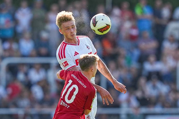23.07.2026, xydrx, Fußball, Testspiel, SV Bergisch Gladbach 09 - 1.FC Köln, Saison 2026 2027, BELKAW-Arena: Sebastian Sebulonsen (1.FC Köln, 28) im Zweikampf gegen Tristan Arndt (SV Bergisch Gladbach 09, 10) DFB regulations prohibit any use of photographs as image sequences and or quasi-video. *** July 23, 2026, xydrx, Soccer, Friendly Match, SV Bergisch Gladbach 09 vs. 1 FC Köln, 2026–2027 Season, BELKAW Arena: Sebastian Sebulonsen of 1 FC Köln, No. 28, in a tackle against Tristan Arndt of SV Bergisch Gladbach 09, No. 10. DFB regulations prohibit any use of photographs as image sequences and or quasi-video. Copyright: HMBxMedia YannisxDreimann