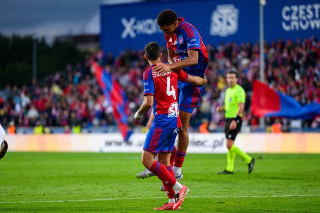 Stratos Svarnas seen celebrating goal with Adam Basse during UEFA Conference League 26 27 2nd qualifying round 1st leg match between teams of Rakow Czestochowa and Valletta FC in Czestochowa, Poland (Tomasz Karczewski Ball Raw Images) Czestochowa Miejski Stadion Pilkarski Rakow Poland Copyright: xTomaszxKarczewskix tomaszkarczewski_rakow_valletta_2627_TK2_5089
