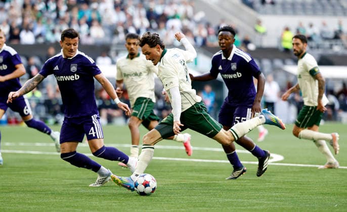 STOCKHOLM, SWEDEN 20260723 Hammarby s Frank Adjei celebrates after equalizing to 1-1 during Wednesday s Europa League qualifying, second round first leg, between Hammarby IF and RSC Anderlecht at 3Arena. STOCKHOLM SWEDEN x60160x *** STOCKHOLM, SWEDEN 20260723 Hammarby s Frank Adjei celebrates after scoring the equalizer to make it 1–1 during Wednesday s Europa League qualifying round, second round, first leg, between Hammarby IF and RSC Anderlecht at 3Arena in STOCKHOLM, SWEDEN x60160x  Copyright: xStefanxJerrevang TTx EUROPA LEAGUE HAMMARBY-ANDERLECHT