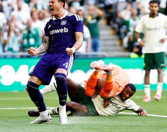 STOCKHOLM, SWEDEN 20260723 Hammarby s Frank Adjei celebrates after equalizing to 1-1 during Wednesday s Europa League qualifying, second round first leg, between Hammarby IF and RSC Anderlecht at 3Arena. STOCKHOLM SWEDEN x60160x *** STOCKHOLM, SWEDEN 20260723 Hammarby s Frank Adjei celebrates after scoring the equalizer to make it 1–1 during Wednesday s Europa League qualifying round, second round, first leg, between Hammarby IF and RSC Anderlecht at 3Arena in STOCKHOLM, SWEDEN x60160x  Copyright: xStefanxJerrevang TTx EUROPA LEAGUE HAMMARBY-ANDERLECHT