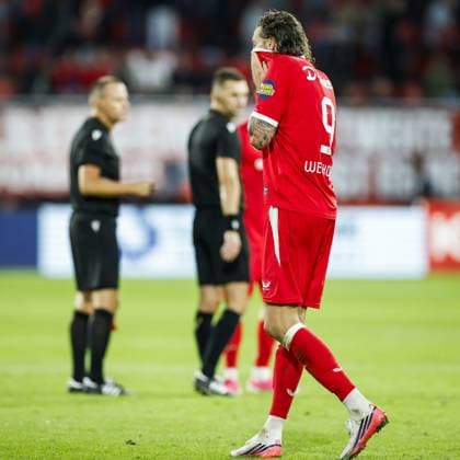 ENSCHEDE - Wout Weghorst of FC Twente after the UEFA Europa League Second Qualifying Round match between FC Twente and Ferencvaros at Stadion De Grolsch Veste on July 23, 2026 in Enschede, the Netherlands. PIETER STAM DE JONGE ANP UEFA Europa League - Second qualifying round 1st leg 2026-2027 xVIxANPxSportx xxANPxIVx 564150727 originalFilename: 564150727.jpg