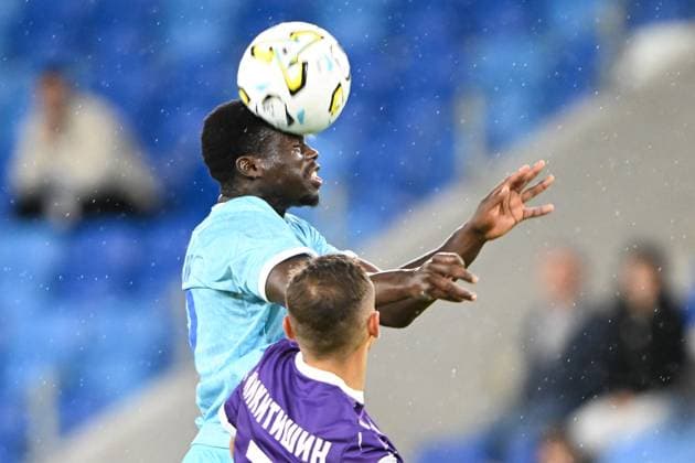 Gent s Leonardo Lopes and Cherkasy s Artur Mykytyshyn pictured in action during a soccer game between Ukrainian FC LNZ Cherkasy and Belgian KAA Gent, Thursday 23 July 2026 in Plock, Poland, the first leg of the second qualifying round for the UEFA Conference League. JILLxDELSAUX  x181876816x