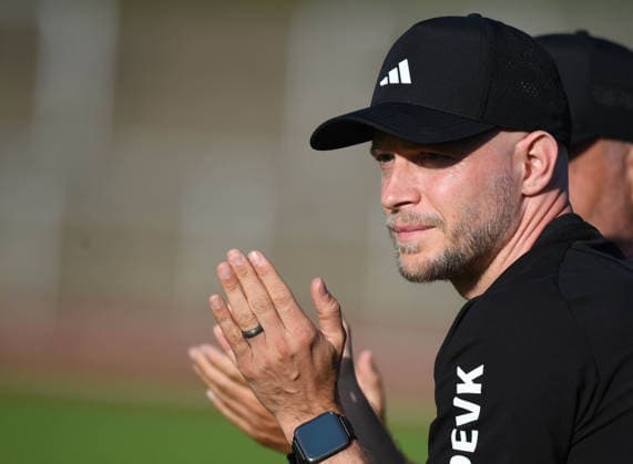 23.07.2026, xophax, Fussball 1.Bundesliga, 1.FC Koeln Freundschaftsspiel in der Beklau Arena Bergisch Gladbach. SV Bergisch Gladbach gegen 1.FC Köln . Trainer Rene Wagner ( 1.FC Köln ) Koeln *** July 23, 2026, xophax, Soccer, Bundesliga 1, 1. FC Köln Friendly Match at the Beklau Arena in Bergisch Gladbach: SV Bergisch Gladbach vs. 1. FC Köln Coach: Rene Wagner, 1. FC Köln, Cologne