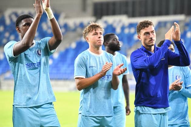 Gent s players greet the public after a soccer game between Ukrainian FC LNZ Cherkasy and Belgian KAA Gent, Thursday 23 July 2026 in Plock, Poland, the first leg of the second qualifying round for the UEFA Conference League. JILLxDELSAUX  x181881227x