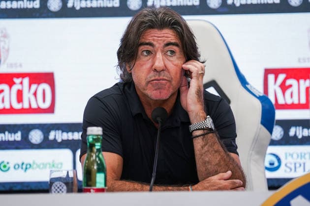 UEFA Europa League Qualifikation 2026 2027 - 2. Runde, 23.07.2027 - HNK Hajduk Split (Kroatien) vs. Pafos FC (Zypern) - Stadion Poljud (Split, Kroatien); Pressekonferenz mit Ricardo Sa Pinto (Pafos) *** UEFA Europa League Qualifying Round 2, 2026–2027, July 23, 2027: HNK Hajduk Split (Croatia) vs. Pafos FC (Cyprus) at Poljud Stadium, Split, Croatia. Press conference with Ricardo Sa Pinto of Pafos Copyright: xLUKAxKOLANOVICx