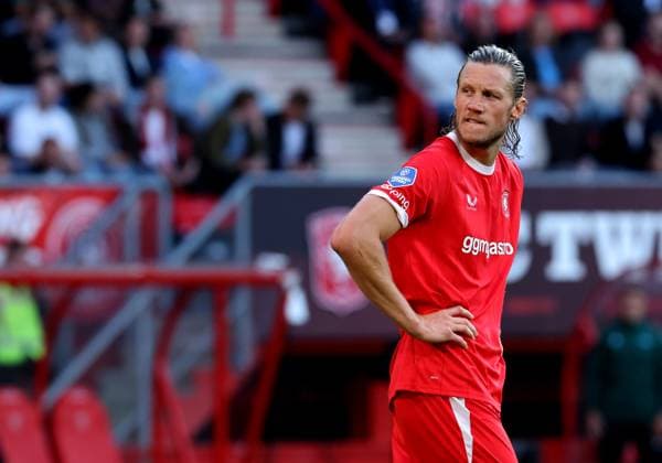 ENSCHEDE - FC Twente player Wout Weghorst during the UEFA Europa League second qualifying round match between FC Twente and Ferencvaros at the Grolsch Veste on July 23, 2026 in Enschede, the Netherlands. (Photo by DeFodi Images) - *** ENSCHEDE FC Twente player Wout Weghorst during the UEFA Europa League second qualifying round match between FC Twente and Ferencvaros at the Grolsch Veste on July 23, 2026, in Enschede, the Netherlands. Photo by DeFodi Images
