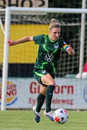 Gifhorn, Deutschland: 23.07.2026 - Testspiel - VfL Wolfsburg Frauen vs. PSV Eindhoven Frauen Im Bild: Svenja Huth (Wolfsburg) *** Gifhorn, Germany, July 23, 2026 Friendly match: VfL Wolfsburg Women vs. PSV Eindhoven Women Pictured: Svenja Huth, Wolfsburg Copyright: HMBxMedia MadeleinexFantini