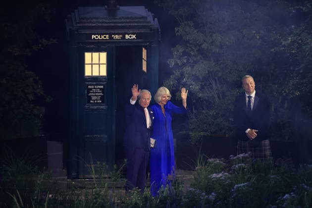 King Charles and Queen Camilla wave as Sir Chris Hoy looks on at The 2026 Commonwealth Games opening ceremony for Glasgow 2026 at the OVO Hydro, Glasgow, Scotland on Thursday 23 July 2026. Photo: Simon Stacpoole Glasgow Scotland Copyright: xx