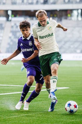 260723 Ali Maamar of Anderlecht and Victor Lind of Hammarby during the UEFA Europa League second qualifying round football match between Hammarby and Anderlecht on July 23, 2026 in Stockholm. Photo: Kenta Jönsson BILDBYRAN COP 210 KJ0354 fotboll football soccer fotball uefa europa league europa league kval qualifying round qualification hammarby anderlecht bbeng grappa33 *** July 23, 2026: Ali Maamar of Anderlecht and Victor Lind of Hammarby during the UEFA Europa League second qualifying round soccer match between Hammarby and Anderlecht on July 23, 2026 in Stockholm. Photo by Kenta Jönsson, BILDBYRAN COP 210 KJ0354. soccer, football, UEFA Europa League, Europa League qualifying round, Hammarby, Anderlecht, bbeng, grappa33  Copyright: KENTAxJÖNSSON BB260723KJ130