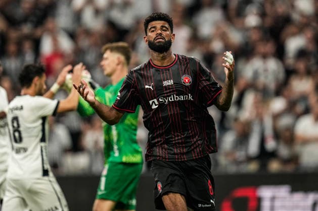 Besiktas JK v Midtjylland - UEFA Europa League 2026 27 Second Qualifying Round First Leg Philip Billing of Midtjylland reacts during the UEFA Europa League 2026 27 second qualifying round first leg match between Besiktas and FC Midtjylland at Tupras Stadium in Istanbul, Turkey, on July 23, 2026. Istanbul Istanbul Turkey  Copyright: xYagizxGurtugx originalFilename:gurtug-besiktas260723_npMvJ.jpg
