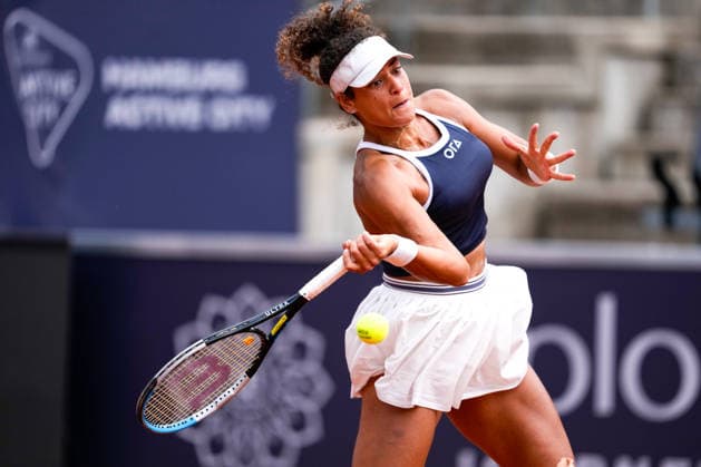 MSC Hamburg Ladies Open - Day 4 Mayar Sherif of Egypt plays against Elsa Jacquemot of France during their round of 16 match at the 2026 MSC Hamburg Ladies Open women s tennis tournament at Am Rothenbaum in Hamburg, Germany. Hamburg Hamburg Germany  Copyright: xOwenxHammondx originalFilename:hammond-2026msch260723_npTM2.jpg