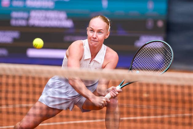 MSC Hamburg Ladies Open - Day 4 Mariia Kozyreva plays with partner Elena Pridankina during their quarterfinal doubles match against Dalila Jakupovic and Nika Radisic of Slovenia at the 2026 MSC Hamburg Ladies Open women s tennis tournament at Am Rothenbaum in Hamburg, Germany. Hamburg Hamburg Germany  Copyright: xOwenxHammondx originalFilename:hammond-2026msch260723_np7fa.jpg