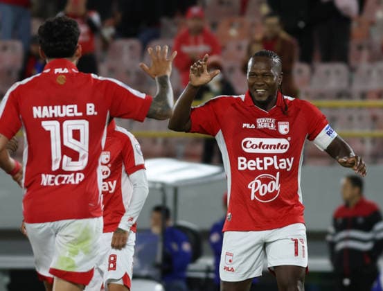 Independiente Santa Fe (COL) v Caracas (VEN) - Copa Conmebol Sudamericana Hugo Rodallega of Independiente Santa Fe celebrates a goal during the first leg of the Round of 32 playoff match of the 2026 CONMEBOL Sudamericana Cup, played at the Nemesio Camacho El Campin Stadium in Bogota, Colombia, on an unspecified date. Bogota Colombia  Copyright: xDanielxGarzonxHerazox originalFilename:garzonherazo-independ260723_np4Z8.jpg