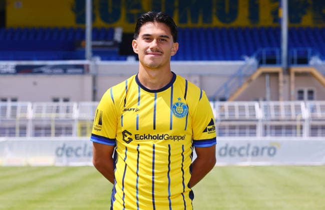 Eren Öztürk ; 1. FC Lokomotive Leipzig; Regionalliga Nordost,ÊPorträttermin, 2026 2027 , Leipzig, 21.07.2026 , *** Eren Öztürk, 1. FC Lokomotive Leipzig, Northeast Regional League, portrait session, 2026–2027, Leipzig, July 21, 2026, Picture Point