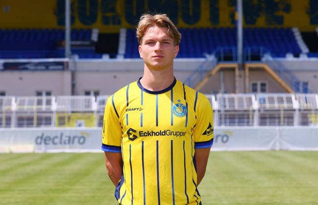 Julian Lempe ; 1. FC Lokomotive Leipzig; Regionalliga Nordost,ÊPorträttermin, 2026 2027 , Leipzig, 21.07.2026 , *** Julian Lempe, 1 FC Lokomotive Leipzig, Northeast Regional League, portrait session, 2026–2027, Leipzig, July 21, 2026, Picture Point