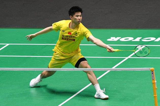 CHANGZHOU, CHINA - JULY 24: Weng Hongyang of China competes in the Men s Singles Quarterfinal match against Lin Chun-Yi of Chinese Taipei on day 4 of the China Open 2026 at Changzhou Olympic Sports Center Gymnasium on July 24, 2026 in Changzhou, Jiangsu Province of China.  Copyright: xVCGx 111656130069