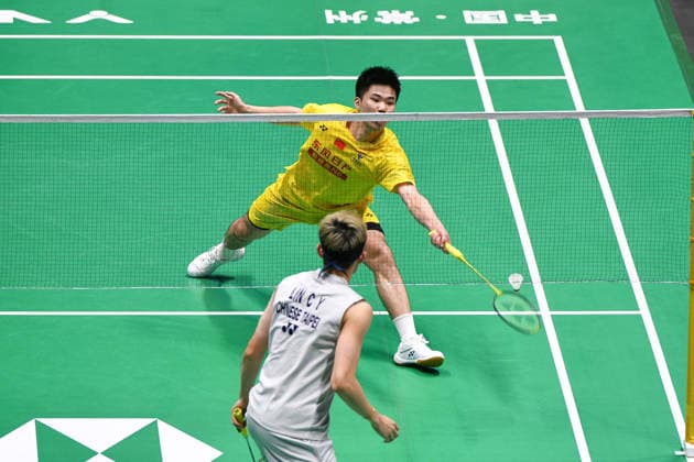 CHANGZHOU, CHINA - JULY 24: Weng Hongyang of China competes in the Men s Singles Quarterfinal match against Lin Chun-Yi of Chinese Taipei on day 4 of the China Open 2026 at Changzhou Olympic Sports Center Gymnasium on July 24, 2026 in Changzhou, Jiangsu Province of China.  Copyright: xVCGx 111656130072