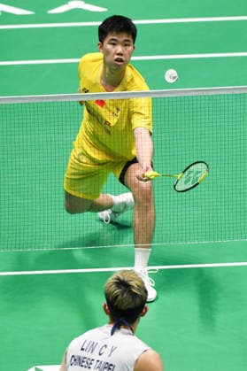 CHANGZHOU, CHINA - JULY 24: Weng Hongyang of China competes in the Men s Singles Quarterfinal match against Lin Chun-Yi of Chinese Taipei on day 4 of the China Open 2026 at Changzhou Olympic Sports Center Gymnasium on July 24, 2026 in Changzhou, Jiangsu Province of China.  Copyright: xVCGx 111656130075