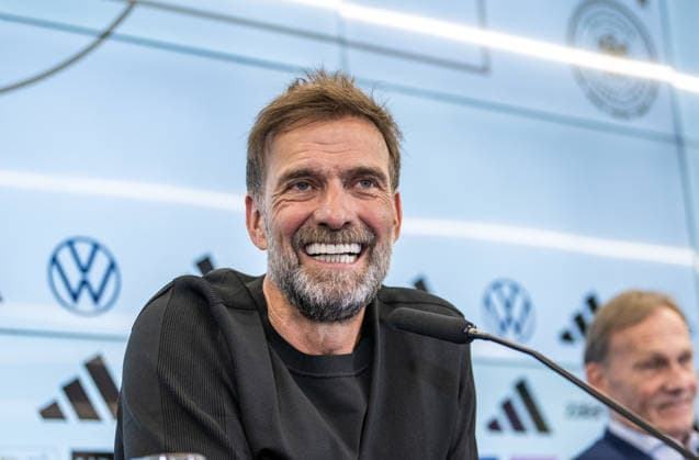 24.07.2026, xfux, Fussball DFB Deutsche Fussball Nationalmannschaft - Pressekonferenz zur Vorstellung von Juergen Jürgen Klopp als Trainer Bundestrainer, v.l. Trainer Julian Nagelsmann (Deutsche Fussball Nationalmannschaft DFB) Frankfurt am Main *** July 24, 2026, xfux, Soccer, DFB, German National Soccer Team, Press conference to introduce Jürgen Klopp as head coach, from left: Coach Julian Nagelsmann, German National Soccer Team, DFB, Frankfurt am Main