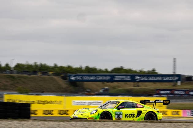 GER, DTM, 9. & 10. Lauf, Motorsport Arena Oschersleben 24.07.2026, Motorsport Arena, Oschersleben, GER, DTM, 9. & 10. Lauf, Motorsport Arena Oschersleben Thomas Preining, Manthey Porsche 911 GT3 R Evo Â Foto: Alexander Trienitz Oschersleben Motorsport Arena Sachsen-Anhalt Deutschland *** GER, DTM, Round 9 of 10, Motorsport Arena Oschersleben, July 24, 2026, Motorsport Arena, Oschersleben, GER, DTM, Round 9 of 10, Motorsport Arena Oschersleben Thomas Preining, Manthey Porsche 911 GT3 R Evo Photo by Alexander Trienitz Oschersleben Motorsport Arena Saxony-Anhalt Germany