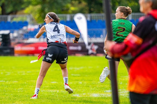 Munich Spatzen (grün) gegen Düsseldorf Firecats (weiß) - Halbfinale Frauen - Flag Football - Die Finals 2026 (24.07.2026, Hannover Erika-Fisch-Stadion (Hannover, GER), *** Munich Spatzen (green) vs. Düsseldorf Firecats (white) Women s Flag Football Semifinal, The Finals 2026, July 24, 2026, Erika Fisch Stadium, Hanover, GER, Copyright: xJanxGuentherx