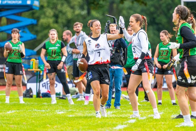 Munich Spatzen (grün) gegen Düsseldorf Firecats (weiß) - Halbfinale Frauen - Flag Football - Die Finals 2026 (24.07.2026, Hannover Erika-Fisch-Stadion (Hannover, GER), *** Munich Spatzen (green) vs. Düsseldorf Firecats (white) Women s Flag Football Semifinal, The Finals 2026, July 24, 2026, Erika Fisch Stadium, Hanover, GER, Copyright: xJanxGuentherx