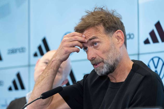 v.l. Bernd NEUENDORF (GER, DFB Praesident) Trainer Bundestrainer Juergen KLOPP (Jürgen, GER) Pressekonferenz des DFB zur Vorstellung von Juergen Klopp als neuer Fussball-Bundestrainer, DFB-Campus in Frankfurt am 24.07.2026 Â *** from left: Bernd NEUENDORF, GER, DFB President; Coach; National Team Coach Jürgen KLOPP, GER; DFB press conference to introduce Jürgen Klopp as the new national soccer team coach, DFB Campus in Frankfurt on July 24, 2026 Â