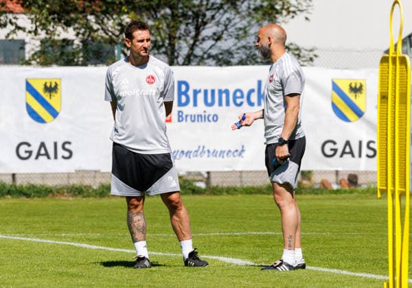 24.07.2026 - Fussball - 2. Fussball-Bundesliga - Saison 2026 2027 - 1. FC Nürnberg FCN Club - Trainingslager Sommer Sommertrainingslager Gais - Bruneck - Südtirol - Zink DaMa - xdaxmax - Miroslav Miro Klose ( Trainer 1. FC Nürnberg FCN ) Javier Pinola (Co-Trainer 1. FC Nürnberg FCN ) *** July 24, 2026 Soccer 2 Soccer Bundesliga 2026–2027 Season 1 FC Nuremberg FCN Club Summer Training Camp Summer Training Camp in Gais, Brunico, South Tyrol Zink DaMa xdaxmax Miroslav Miro Klose, Coach of 1 FC Nürnberg FCN Javier Pinola Assistant Coach 1 FC Nuremberg FCN