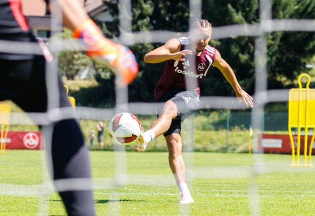 24.07.2026 - Fussball - 2. Fussball-Bundesliga - Saison 2026 2027 - 1. FC Nürnberg FCN Club - Trainingslager Sommer Sommertrainingslager Gais - Bruneck - Südtirol - Zink DaMa - xdaxmax - Rafael Lubach (18, 1. FC Nürnberg FCN ) mit Torschuss *** July 24, 2026 Soccer 2 Bundesliga 2026–2027 Season 1 FC Nuremberg (FCN) Club Summer Training Camp Summer Training Camp in Gais, Brunico, South Tyrol Zink DaMa xdaxmax Rafael Lubach 18, 1 FC Nuremberg (FCN) with a shot on goal