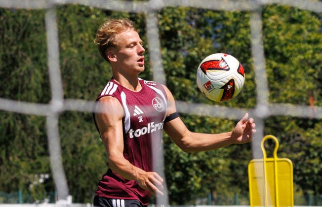 24.07.2026 - Fussball - 2. Fussball-Bundesliga - Saison 2026 2027 - 1. FC Nürnberg FCN Club - Trainingslager Sommer Sommertrainingslager Gais - Bruneck - Südtirol - Zink DaMa - xdaxmax - Tim Janisch (32, 1. FC Nürnberg FCN ) *** July 24, 2026 Soccer 2 Bundesliga 2026–2027 Season 1 FC Nuremberg (FCN) Club Summer Training Camp Summer Training Camp in Gais, Brunico, South Tyrol Zink DaMa xdaxmax Tim Janisch 32, 1 FC Nuremberg FCN