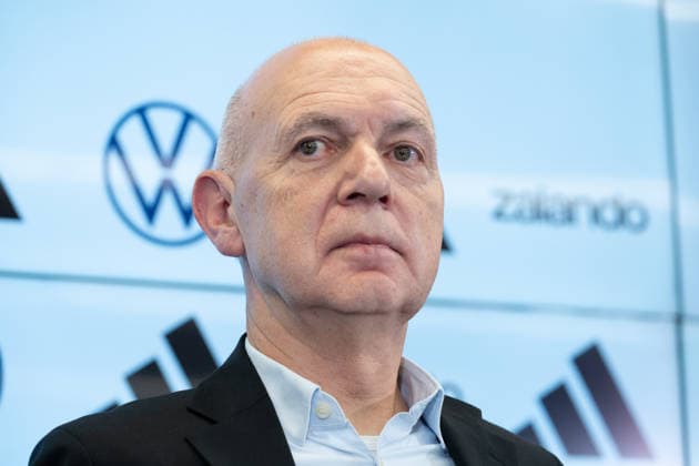 Bernd NEUENDORF (GER, DFB Praesident) Portraet, Porträt, Portrait, Angeschnittenes Einzelbild, Einzelmotiv, Pressekonferenz des DFB zur Vorstellung von Juergen Klopp als neuer Fussball-Bundestrainer, DFB-Campus in Frankfurt am 24.07.2026 Â