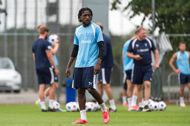 260724 Warren Kamanzi under en träning med Malmö FF den 24 juli 2026 i Malmö. *** 260724 Warren Kamanzi during a training session with Malmö FF on July 24, 2026, in Malmö  Copyright: CHRISTIANxÖRNBERG BB260724CO024