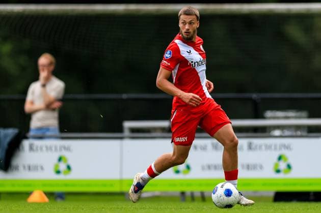 EPE , 24-07-2026 , Sportpark Ericaweg , season 2026 2027 , Dutch pre-season football , friendly match between SC Cambuur and FC Utrecht , picture shows FC Utrecht player Davy van den Berg dribbles with the ball Cambuur - Utrecht  x205177393x Copyright: