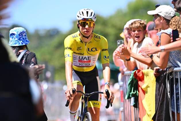 Tour de France 2026 Stage 19 ALPE D HUEZ, FRANCE - JULY 24 : Pogacar Tadej (SLO) of UAE Team Emirates - XRG during stage 19 of the 113rd edition of Tour de France an UCI World Tour 2.UWT cycling road race stage for Men Elite of 128 km with start in Gap and finish in Alpe d Huez on July 24, 2026 in Alpe d Huez, France, 24 07 2026 ( Motordriver Kurt Vandenborre - Alpe d Huez France  Copyright: xGvgx