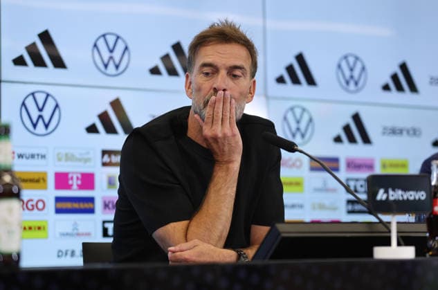24.07.2026, Fussball DFB-Pressekonferenz, Vorstellung des neuen Bundestrainers Jürgen Klopp DFL DFB REGULATIONS PROHIBIT ANY USE OF PHOTOGRAPHS AS IMAGE SEQUENCES AND OR QUASI-VIDEO. xdcx *** July 24, 2026, DFB Soccer Press Conference, Introduction of the New National Team Coach Jürgen Klopp DFL DFB REGULATIONS PROHIBIT ANY USE OF PHOTOGRAPHS AS IMAGE SEQUENCES AND OR QUASI-VIDEO xdcx Copyright: HMBxMedia Claus