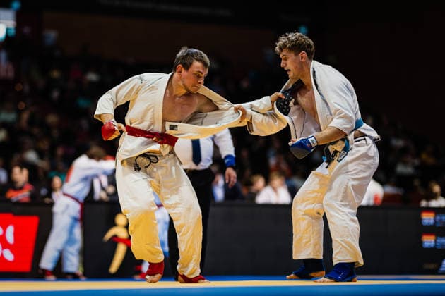 Die Finals 2026 - Ju-Jutsu, 24.07.2026 Johannes Aumüller (Team Nord - Rot) Finn Grieche (Team West - Blau) Vorrunde; Die Finals 2026 - Ju-Jutsu am 24.07.2026 in der Swiss Life Hall, Hannover *** The 2026 Ju-Jutsu Finals, July 24, 2026 Johannes Aumüller, Team North (Red); Finn Grieche, Team West (Blue); Preliminary Round The 2026 Ju-Jutsu Finals on July 24, 2026, at the Swiss Life Hall, Hanover Copyright: xBEAUTIFULxSPORTS Tonhäuserx