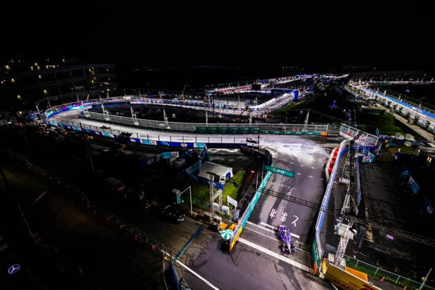 2026 FORMULA E TOKYO ePRIX 51 MULLER Nico (swi), Porsche Formula E Team, Porsche 99X Electric, action during the Tokyo ePrix, 14th and 15th round of the 2025-26 ABB FIA Formula E World Championship, WM, Weltmeisterschaft on the Tokyo Street Circuit from July 24 to 26, 2026 in Tokyo, Japan - TokyoJapan  Copyright: xBastienxRouxx