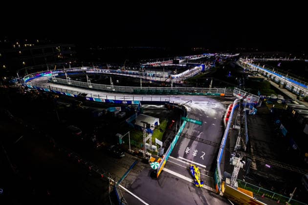 2026 FORMULA E TOKYO ePRIX 11 DI GRASSI Lucas (bra), Lola Yamaha ABT Formula E Team, Lola T002, action during the Tokyo ePrix, 14th and 15th round of the 2025-26 ABB FIA Formula E World Championship, WM, Weltmeisterschaft on the Tokyo Street Circuit from July 24 to 26, 2026 in Tokyo, Japan - TokyoJapan  Copyright: xBastienxRouxx