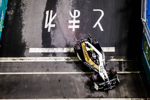 2026 FORMULA E TOKYO ePRIX 13 DA COSTA Antonio Felix (prt), Jaguar TCS Racing, Jaguar I-Type 7, action during the Tokyo ePrix, 14th and 15th round of the 2025-26 ABB FIA Formula E World Championship, WM, Weltmeisterschaft on the Tokyo Street Circuit from July 24 to 26, 2026 in Tokyo, Japan - TokyoJapan  Copyright: xBastienxRouxx