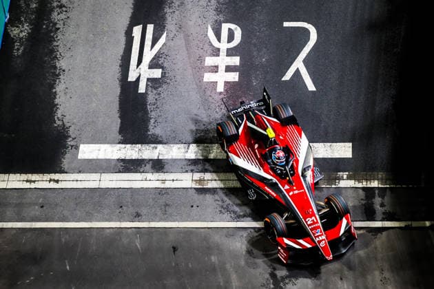 2026 FORMULA E TOKYO ePRIX 21 DE VRIES Nyck (nld), Mahindra Racing, Mahindra M12Electro, action during the Tokyo ePrix, 14th and 15th round of the 2025-26 ABB FIA Formula E World Championship, WM, Weltmeisterschaft on the Tokyo Street Circuit from July 24 to 26, 2026 in Tokyo, Japan - TokyoJapan  Copyright: xBastienxRouxx
