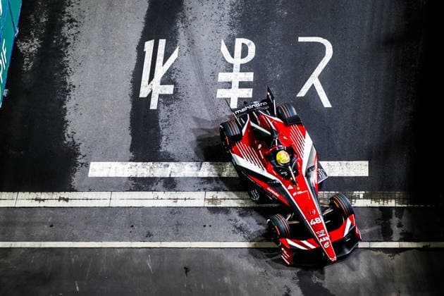 2026 FORMULA E TOKYO ePRIX 48 MORTARA Edoardo (swi), Mahindra Racing, Mahindra M12Electro, action during the Tokyo ePrix, 14th and 15th round of the 2025-26 ABB FIA Formula E World Championship, WM, Weltmeisterschaft on the Tokyo Street Circuit from July 24 to 26, 2026 in Tokyo, Japan - TokyoJapan  Copyright: xBastienxRouxx