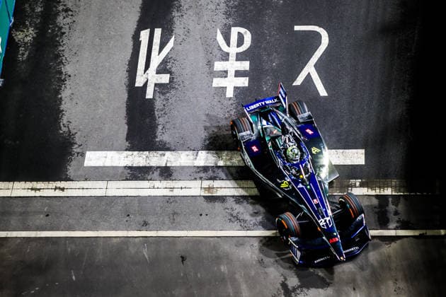 2026 FORMULA E TOKYO ePRIX 27 DENNIS Jake (gbr), Andretti Formula E, Porsche 99X Electric, action during the Tokyo ePrix, 14th and 15th round of the 2025-26 ABB FIA Formula E World Championship, WM, Weltmeisterschaft on the Tokyo Street Circuit from July 24 to 26, 2026 in Tokyo, Japan - TokyoJapan  Copyright: xBastienxRouxx
