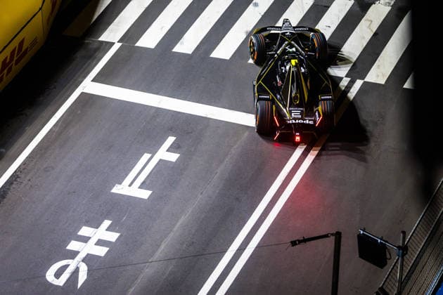2026 FORMULA E TOKYO ePRIX 07 GUNTHER Maximilian (ger), DS Penske, DS E-Tense FE25, action during the Tokyo ePrix, 14th and 15th round of the 2025-26 ABB FIA Formula E World Championship, WM, Weltmeisterschaft on the Tokyo Street Circuit from July 24 to 26, 2026 in Tokyo, Japan - TokyoJapan  Copyright: xBastienxRouxx