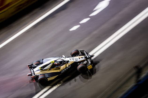 2026 FORMULA E TOKYO ePRIX 13 DA COSTA Antonio Felix (prt), Jaguar TCS Racing, Jaguar I-Type 7, action during the Tokyo ePrix, 14th and 15th round of the 2025-26 ABB FIA Formula E World Championship, WM, Weltmeisterschaft on the Tokyo Street Circuit from July 24 to 26, 2026 in Tokyo, Japan - TokyoJapan  Copyright: xBastienxRouxx