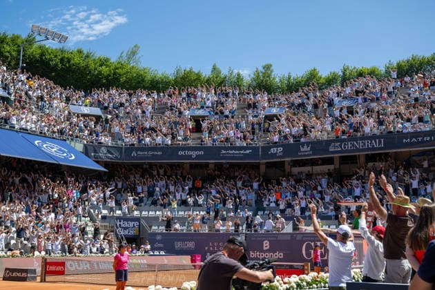 TENNIS - ATP, Tennis Herren Generali Open 2026 KITZBUEHEL,AUSTRIA,24.JUL.26 - TENNIS - ATP World Tour, Generali Open. Image shows a feature with the crowd.  GEPAxpictures xDanielxSchoenherr