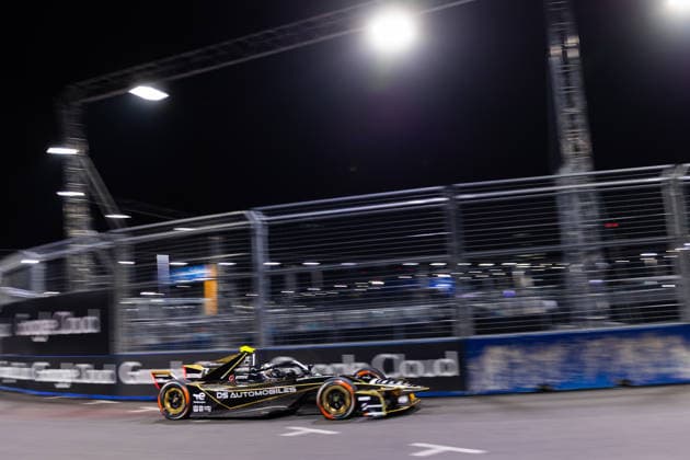 2026 FORMULA E TOKYO ePRIX 07 GUNTHER Maximilian (ger), DS Penske, DS E-Tense FE25, action during the Tokyo ePrix, 14th and 15th round of the 2025-26 ABB FIA Formula E World Championship, WM, Weltmeisterschaft on the Tokyo Street Circuit from July 24 to 26, 2026 in Tokyo, Japan - TokyoJapan  Copyright: xDamienxDoumerguex
