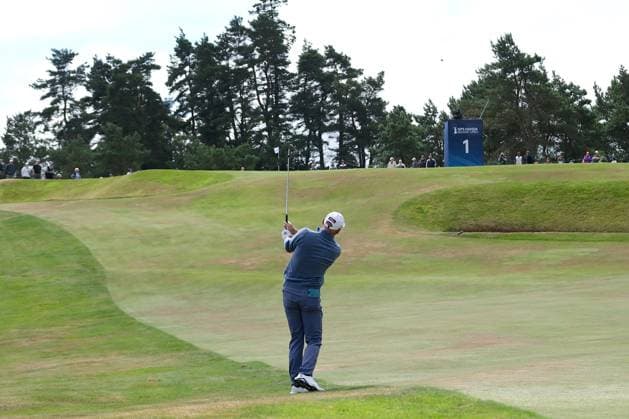 UK: The ISPS HANDA Senior Open Championship at King‚Äôs Course, Gleneagles, Scotland on 24 July 2026: Pictured: Cameron Percy (AUS) hits to the green on the 1st fairway during the second round of the ISPS Handa Senior Open Championship 2026 Gleneagles King‚Äôs Course Scotland Scotland Copyright: xAlexxToddx