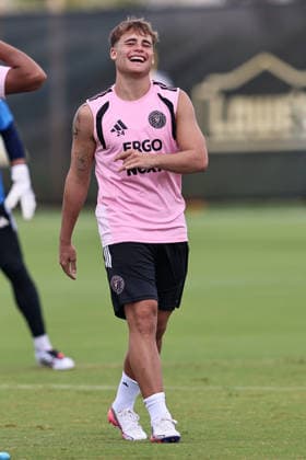 FORT LAUDERDALE, FL - JULY 24: Mateo Silvetti (24) of Inter Miami CF is seen during an Inter Miami Training Session at Florida Blue Training Center on July 24, 2026 in Fort Lauderdale, Florida. (Photo by Chris Arjoon Icon Sportswire) SOCCER: JULY 24 Inter Miami CF Training EDITORIAL USE ONLY Icon26072400000003